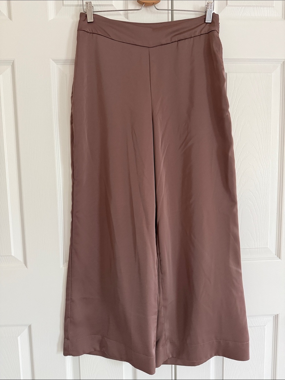 Old Navy Wide-Leg Satin Pants in Mauve